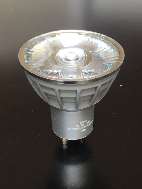Lot de 6 ampoules LED GU10 à intensité variable 12 V GU5.3 Base bi-broche  2700 K Blanc chaud 5 W (équivalent 50 W) Angle de faisceau étroit de 40  degrés MikeWin : : Outils et Bricolage